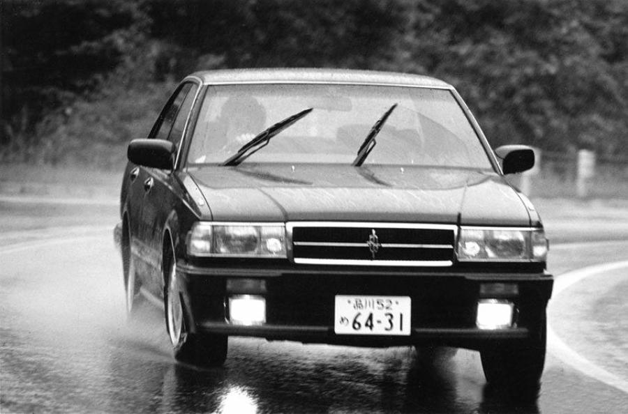  Nissan Cedric Hardtop (Y31) 1987 года  (фото 15 из 20)
